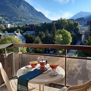 Sweet With Direct Access To Skiing Appartamento